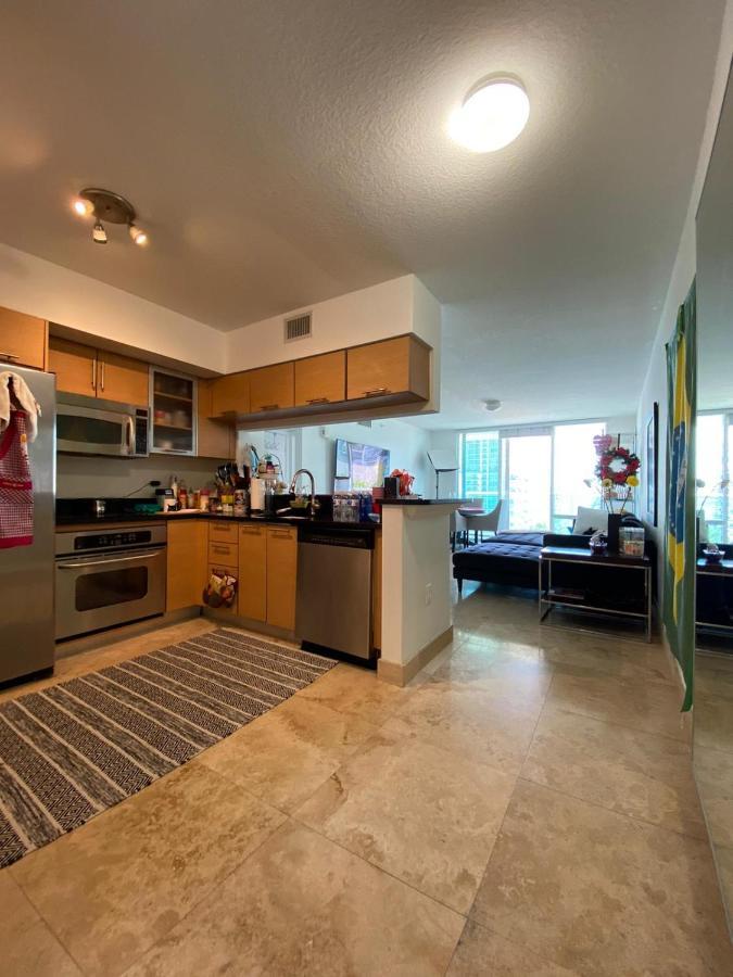 Comfortable Room In The Brickell City Center Area Маями Екстериор снимка