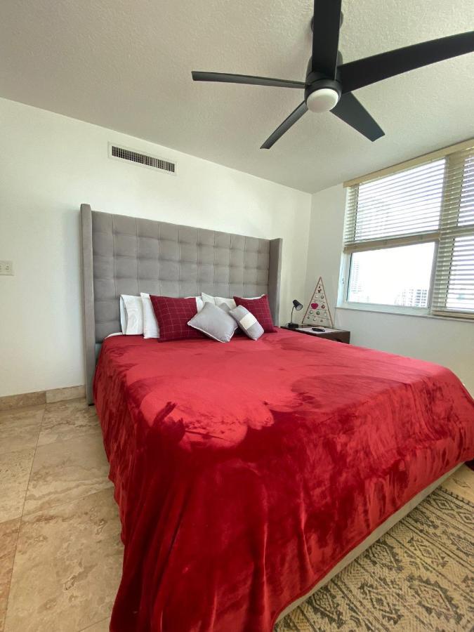 Comfortable Room In The Brickell City Center Area Маями Екстериор снимка